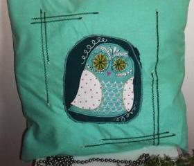 Decorative cover for pillows OWL - 17 x 17 inch