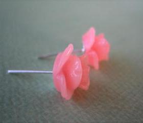 Adorable Mini Rose Earrings - Peach - Jewelry by FIVE