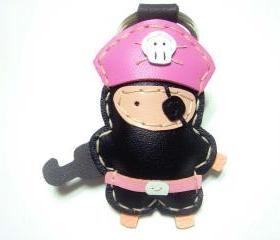 Hez the Pirate Leather Keychain ( Black / Pink )