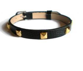 Gold Studded Leather Bracelet - 5mm Gold Tone Pyramid Studs - 8mm Black Strap - Adjustable