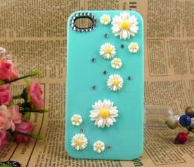 Unique iPhone case, iPhone 4 case, white chrysanthemum iPhone case, iPhone 4 covers, iPhone accessories