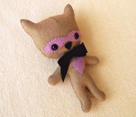 Tag-Along Raccoon pdf Pattern