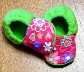 Flowerama and Lime Green Fleece Baby Booties