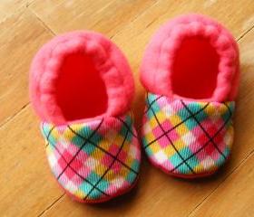 Pink Argyle Fleece Baby Booties