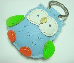 Fanny the Owl Leather Keychain ( Light Blue )