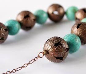 chunky necklace turquoise color with copper