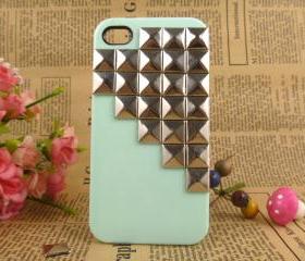 iPhone 4/4case, mint green iPhone 4case, silver studded iPhone case, iPhone covers, designer iPhone case, pyramid stud green hard case cover