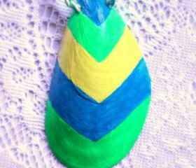 Fresh Breeze natural shell pendant: fuorescent green, blue, yellow