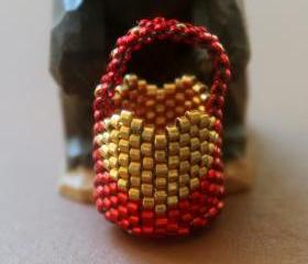 Miniature Basket Beaded Red with Gold Heart