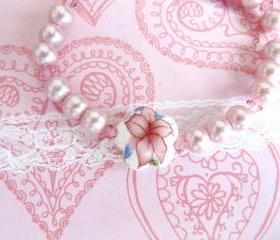 Romantic pink bracelet