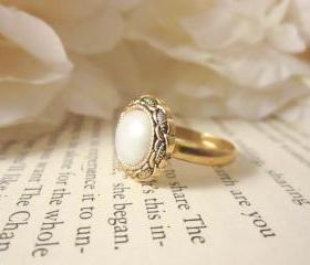 Vintage Button Ring, Gold chain link adjustable ring, statement ring, pearl, bridesmaid gift, gold plated ring, under 25 gift