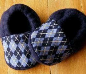 Toddler Sizes - Blue Argyle Fleece Baby Booties with Non-Slip Soles