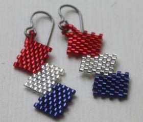 Zig Zag Red White & Blue Patriotic Beaded Earrings