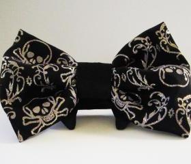 Dog or Cat Bow Tie Halloween Spooky Skulls miascloset on luuella