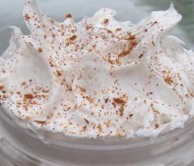 Horchata Foaming Bath Whip 4 oz jar