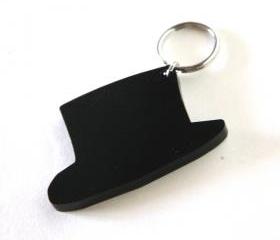 top hat keychain - for him - unisex gentlemen elegant