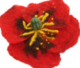 Felt Poppy brooch/ hair clip