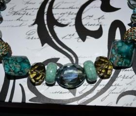 Chained Bead
