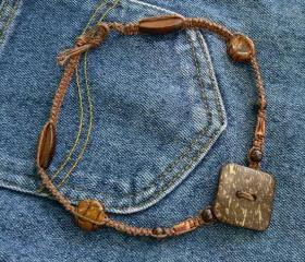 Hand-knotted hemp necklace with wooden button pendant