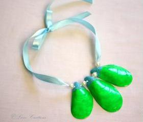 Bright neon green painted shell necklace