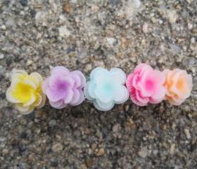  Pretty Flowers Hair Barrette
