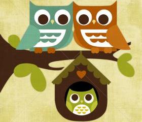61R Retro Owl Family in Tree 6 x 6 Print