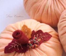 Decorative fabric pumpkins: fall, autumn, Halloween