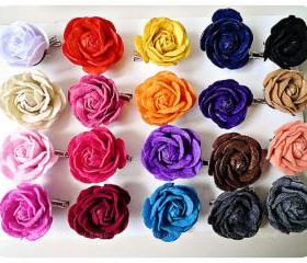 Felt flower paper clips