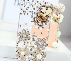 New Bling Crystal Wooden Dog Tassel iPhone 4/4S Case