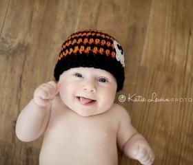 Crochet ghost beanie for newborn boy and newborn girl halloween hat photo prop - newborn size