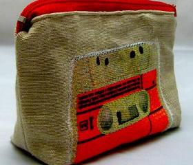 Retro Applique Purse - Red Zipper
