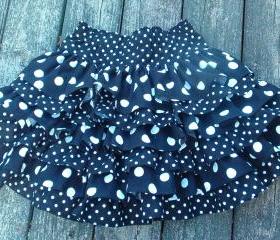 Girls layers of ruffles skirt in black and white size 8