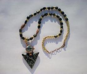 statement necklace in black and white