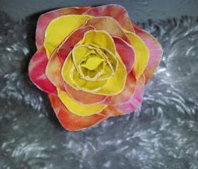duct tape rose pen