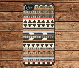 iphone 4 case,iphone 4s case--Aztec print, Aztec pattern, tribal, psychedelic ,in plastic or silicone case