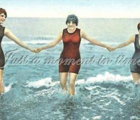 1007 Digital download 300 dpi Flapper ladies at the beach