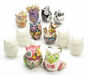 2 pairs of ceramic owl lover Bead