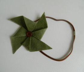 Green and Brown Felt Pinwheel Headband