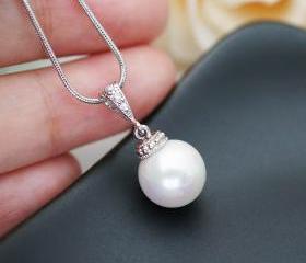 Wedding Jewelry Bridal Necklace Bridesmaid Necklace white shell based pearl drops Necklace Pearl Jewelry