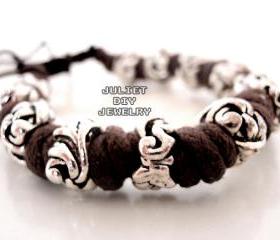 Silver bead hemp cord bracelet 