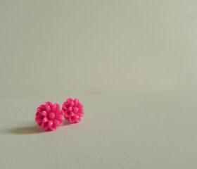 Bright Pink Daisy Cabachon Earrings