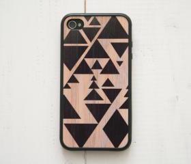 iPhone 4, 4S Case - Triangle Geometric / Black on Wood