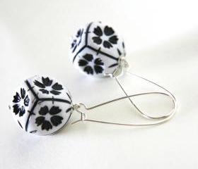 black and white earrings - modern geometrical with sakura flowers
