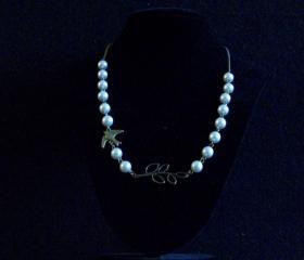 Necklace Bronze tree branch with swallow and white swarovski glass pearls