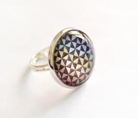 Optical glass ring - rainbow and black triangles, adjustable