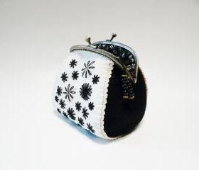 Felt coin purse in black white colors with hand embroidery