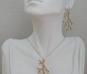 Simple and Elegant Gold Branch Necklace, Wedding Gift, Bridesmaids Gifts, Christmas Present