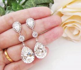 Wedding Bridal Jewelry Bridal Earrings Bridesmaid Earrings Clear White Swarovski Crystal and Cubic Zirconia Tear drops