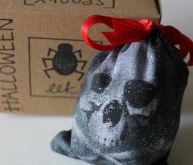 HALLOWEEN SKULL Pumpkin Bath Bomb Fizzy Bombs Gift vegan