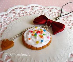 Kawaii cute gingerbread frosting cookie bowknot cell phone strap charm